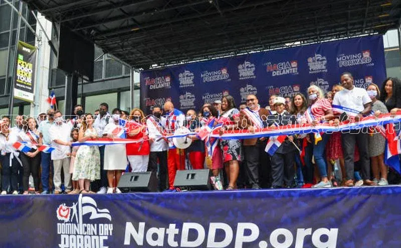 西湖与亚运的纪念回响：杭州运动赛事纪念币